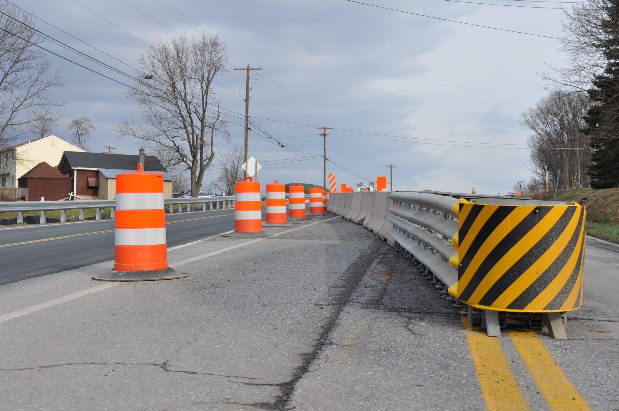 Temporary Impact Attenuator – Crash Cushion | L. S. LEE, INC.